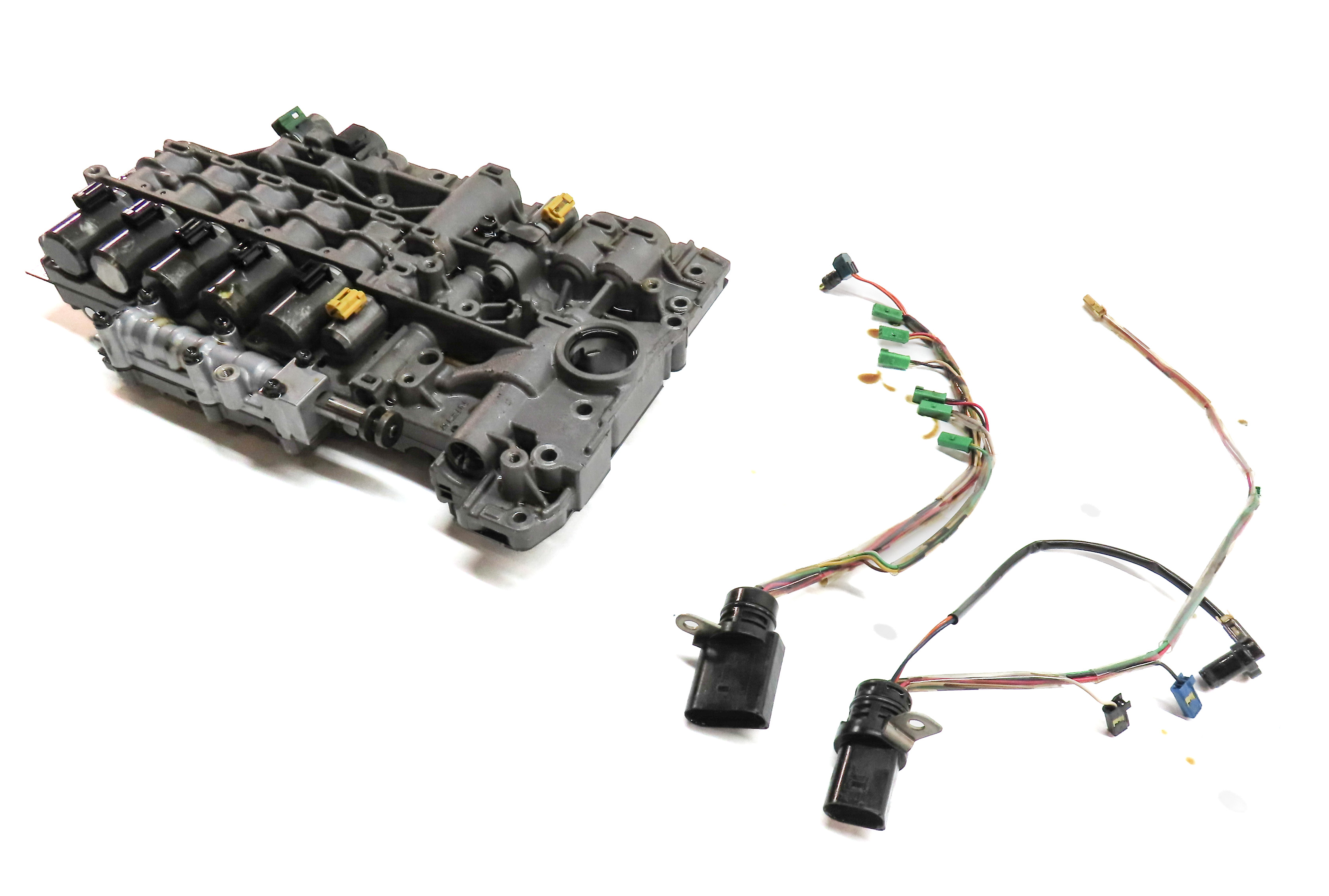 2011-2018 PORSCHE CAYENNE (958) S / GTS / BASE AUTO TRANSMISSION VALVE BODY — exact item pictured
